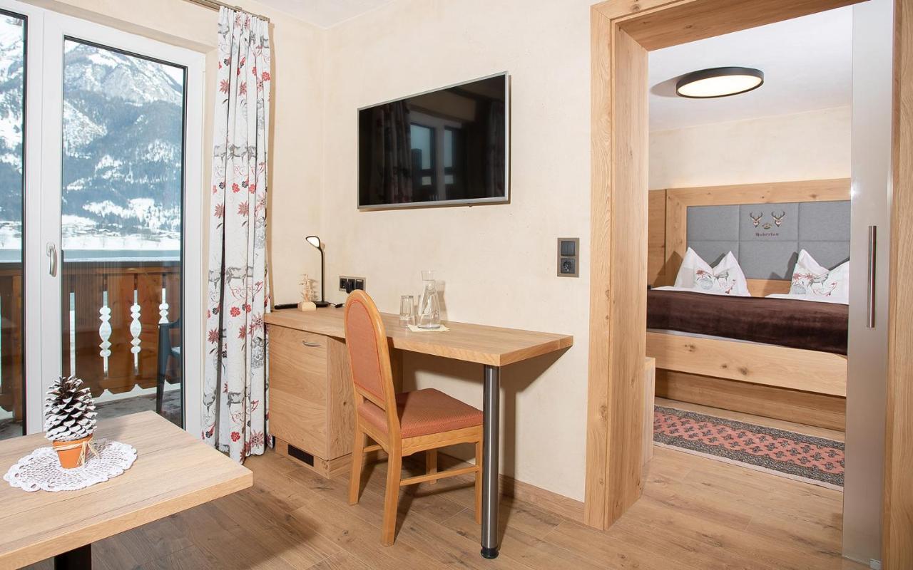 Seehotel St Hubertus Pertisau Extérieur photo