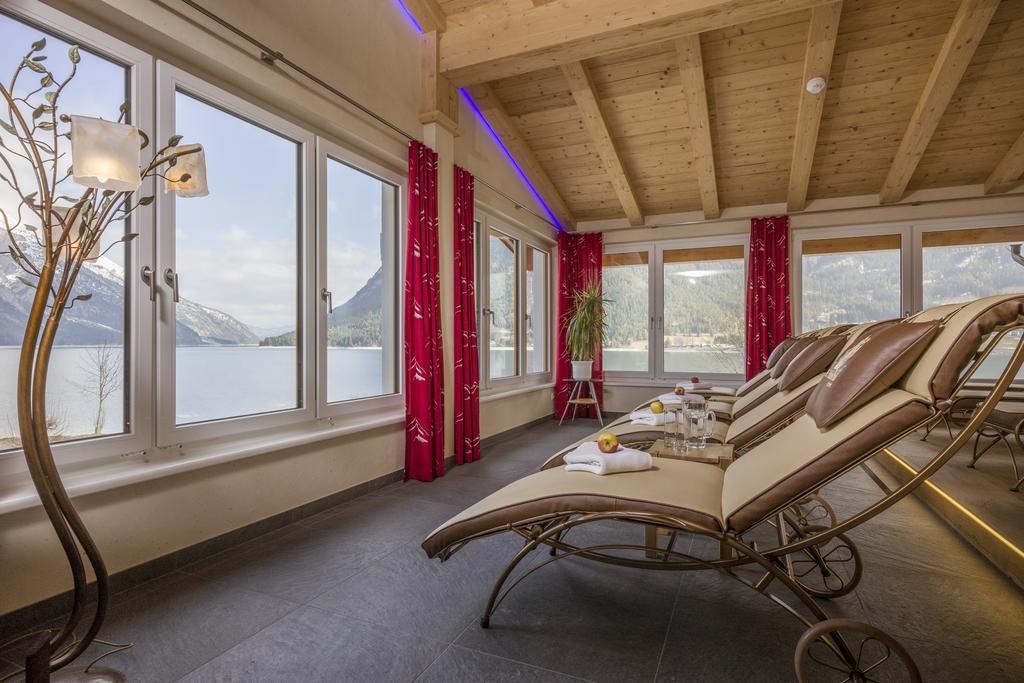 Seehotel St Hubertus Pertisau Extérieur photo