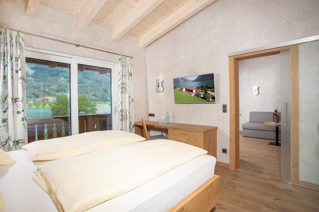 Seehotel St Hubertus Pertisau Extérieur photo